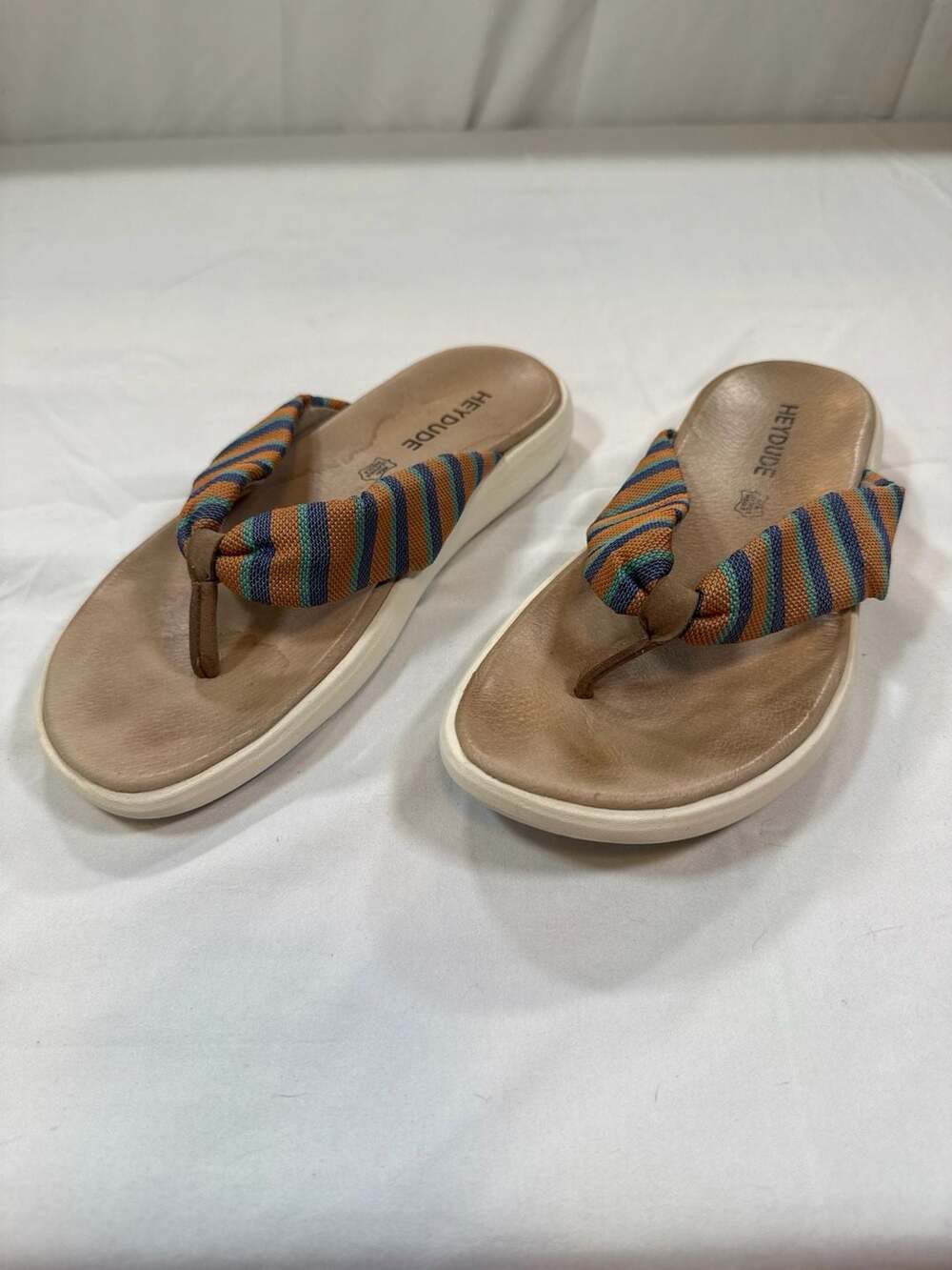 HeyDude Julie Riviera Azur Striped Flip Flop Sandals Women's Size 7